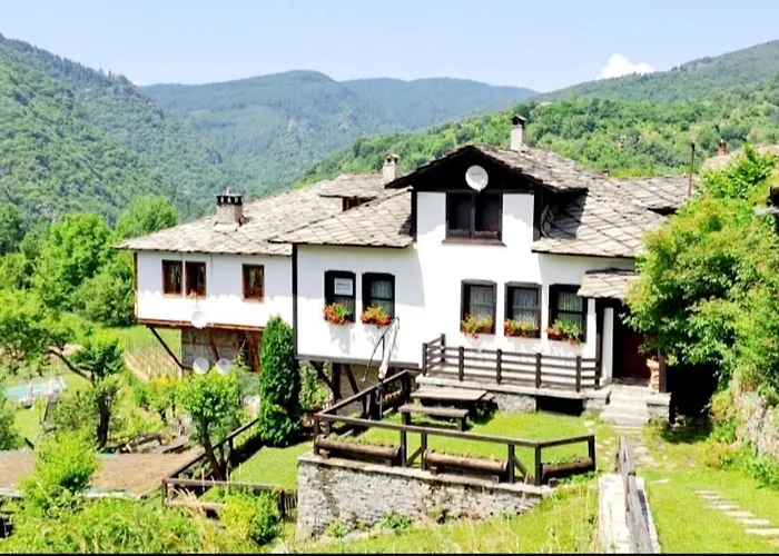 авина къща Ковачевица